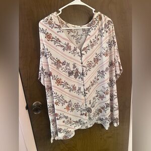Maurices Women's Beige Floral Boho Button Up Blouse Top - Size 3X
